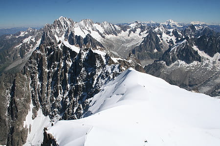 rocky mountain covered in sno thumbnail
