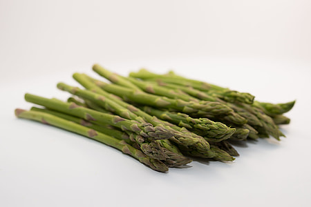 green asparagus thumbnail