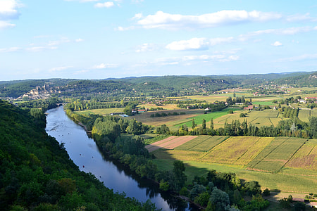 River, Dordogne thumbnail