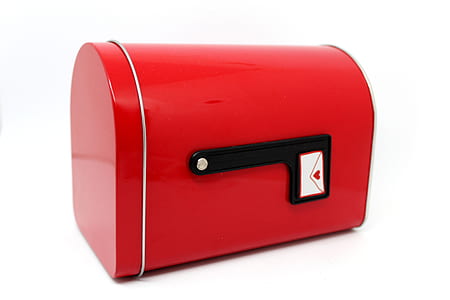 red and black mailbox thumbnail