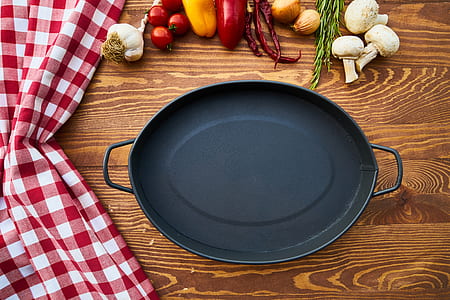 oval black steel food tray thumbnail