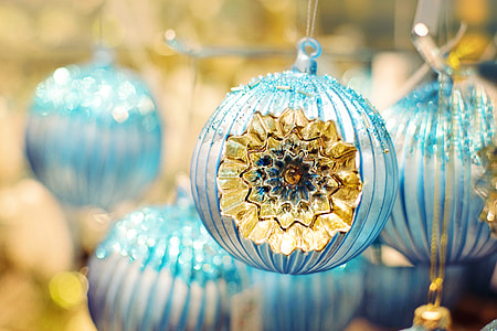 blue and gold bauble in tilt shift lens shot thumbnail