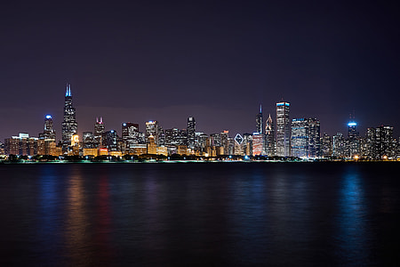 The City of Chicago by night thumbnail