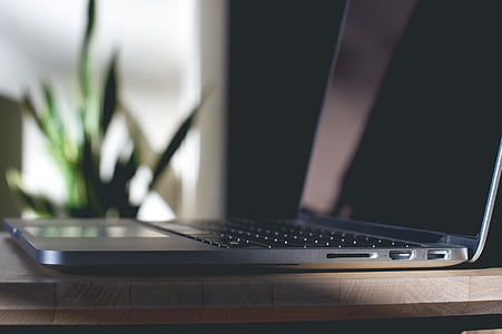 black and gray laptop computer thumbnail
