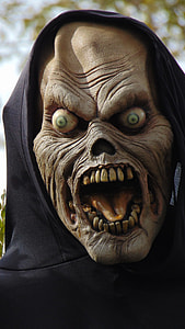 zombie face with opened mouth mask thumbnail
