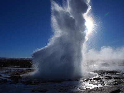 water splash on beach thumbnail