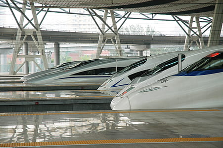 four bullet trains thumbnail