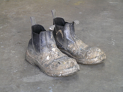 pair of brown Chelsea boots thumbnail