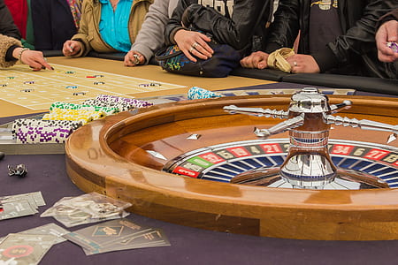 group of person playing black jack thumbnail