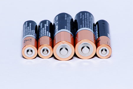 five Duracell batteries thumbnail
