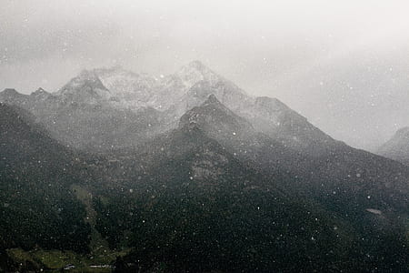 photography of mountain thumbnail