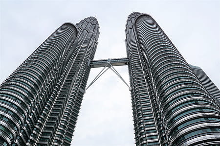 low angle photo of Petronas Towers thumbnail