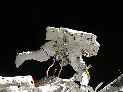 white astronaut thumbnail