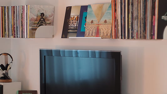 books, house, display, apartment thumbnail