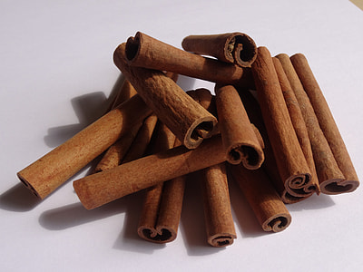 cinnamon rolls thumbnail