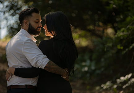 couple hugging in the forest close-up photography thumbnail