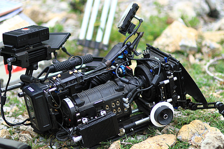 black professional camera thumbnail
