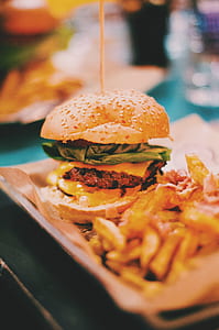 burger beside fries thumbnail
