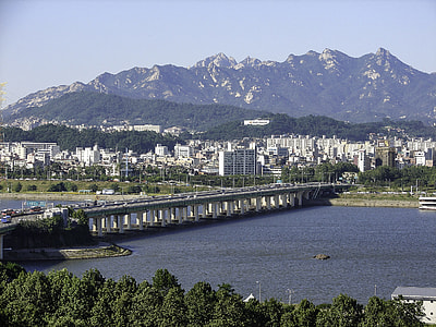 Yanghwa Bridge in Seoul, South Korea thumbnail