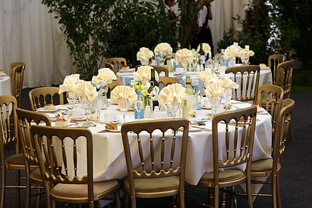 photo of formal dinner set thumbnail