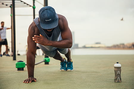 One Arm Push Up Photo thumbnail