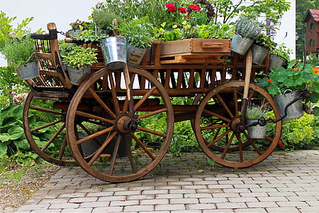 brown wooden carriage thumbnail