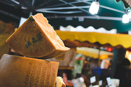 Piece of Gouda cheese thumbnail