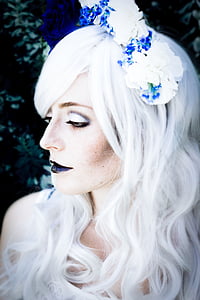 woman's face in close up thumbnail