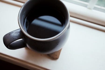 black ceramic cup thumbnail
