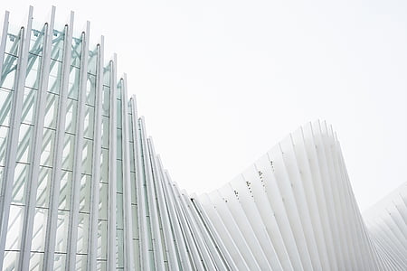 white curtain wall building thumbnail