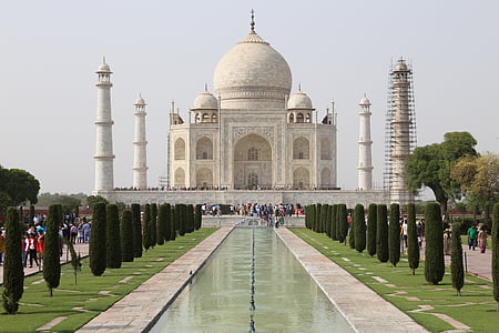 Taj Mahal in India thumbnail