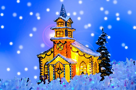 chapel glass decor thumbnail