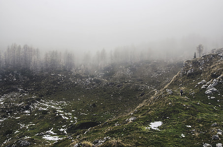 landscape photograph of mountain ranges thumbnail