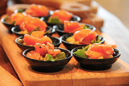 selective focus of maki sushi thumbnail