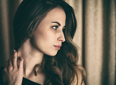 brown haired woman photography thumbnail