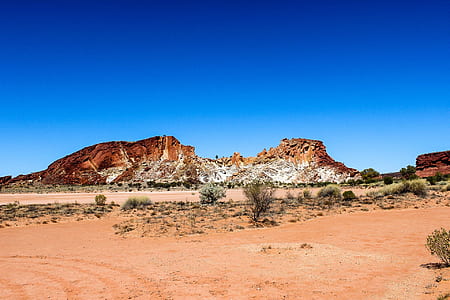 landscape photography of rock formation thumbnail