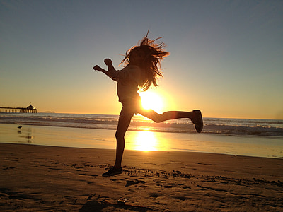 woman in white shirt jump on air thumbnail