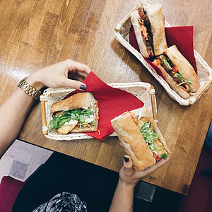 Vietnamese Banh Mi thumbnail