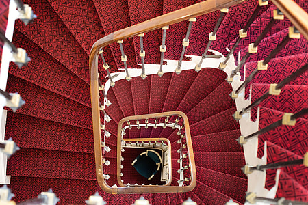 red and brown stairs thumbnail