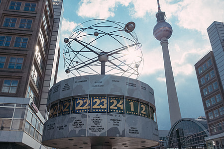 Worldtime Clock at Alexanderplatz in Berlin thumbnail