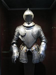 photo of cuirass thumbnail