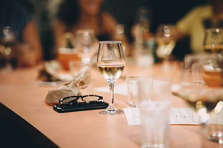 Clear Wine Glass thumbnail