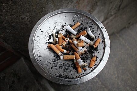 gray ashtray thumbnail