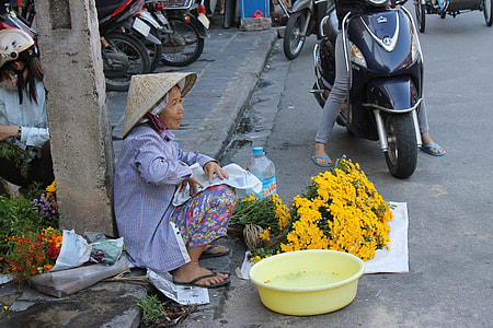 Vietnam Street Vendors thumbnail