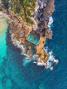 North Curl Curl Ocean Pool, Sydney, Australia, blue-colored ocean thumbnail