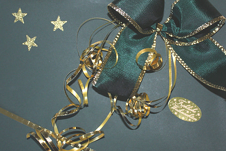 green ribbon thumbnail