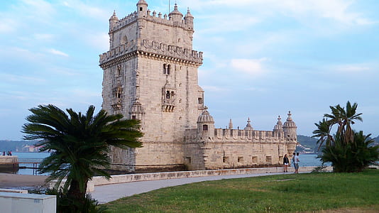 white concrete castle thumbnail