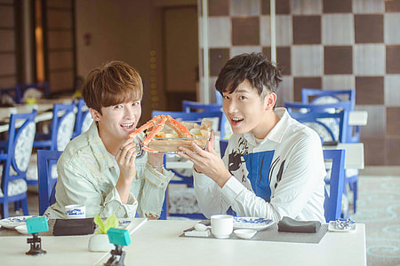 Shopping Eat Shopping Eat thumbnail