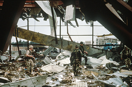 Aftermath of an Iraq Armed Forces strike on US barracks during the Gulf War thumbnail