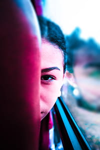 woman taking selfie photo thumbnail
